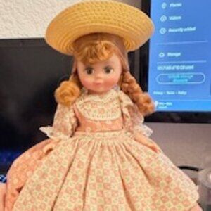 Madame Alexander Polly Finders